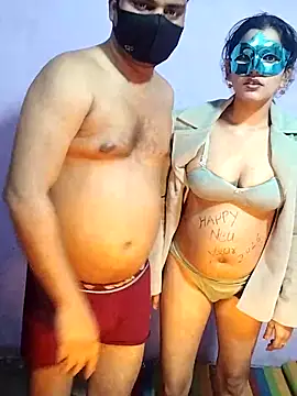Desi_muslimcouple nude on webcam for live sex chat