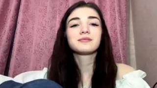 HildegardStadtler fully nude on Live Sex Chat