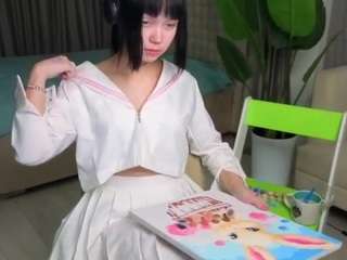 Kira here fully nude on Live Sex Chat