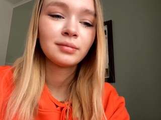 Lei fully nude on Live Sex Chat