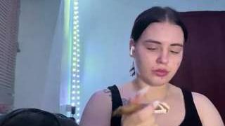 LulaSalguero fully nude on Live Sex Chat