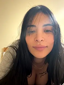 Naughty_Arab_girl nude on webcam for live sex chat