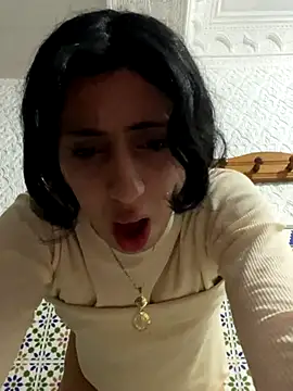 Ni-_haL01 nude on webcam for live sex chat