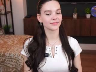 OzellFullen fully nude on Live Sex Chat