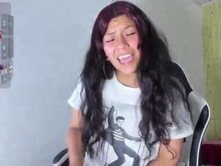 Raven-rouge fully nude on Live Sex Chat