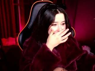 RedMidnightGirl fully nude on Live Sex Chat