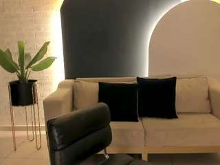 RossiRivers fully nude on Live Sex Chat