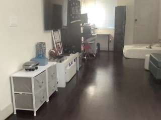 Study girl fully nude on Live Sex Chat
