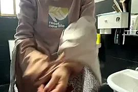 A-ZJunn nude on webcam for live sex chat