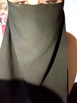 -Batta- nude on webcam for live sex chat