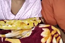 CallmeMEOWW nude on webcam for live sex chat