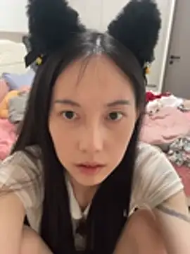 DD-52 nude on webcam for live sex chat