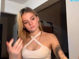 DominiqueCarino fully nude on Live Sex Chat