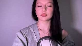 DoriJuell fully nude on Live Sex Chat