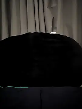 jerrybba nude on webcam for live sex chat