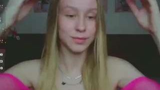 LilyDevil12 fully nude on Live Sex Chat