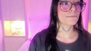 MiaTurnner fully nude on Live Sex Chat