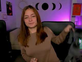 milki-wey fully nude on Live Sex Chat