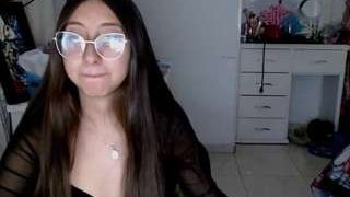 Moon-Dl fully nude on Live Sex Chat