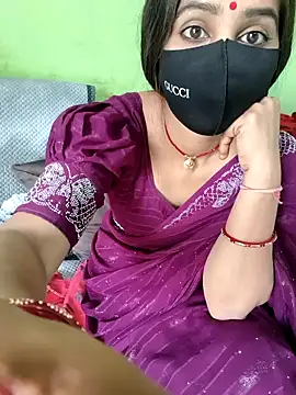 Pyasi111 nude on webcam for live sex chat