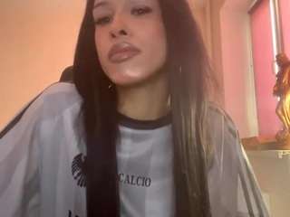ToyaSampley fully nude on Live Sex Chat