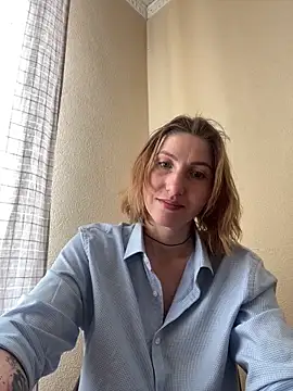_Crystal_2 nude on webcam for live sex chat