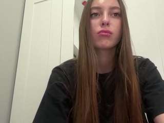 LonaLardin fully nude on Live Sex Chat