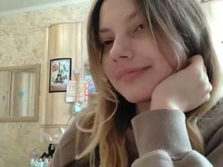 Paolina fully nude on Live Sex Chat