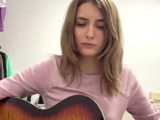 PaulettaRenard fully nude on Live Sex Chat