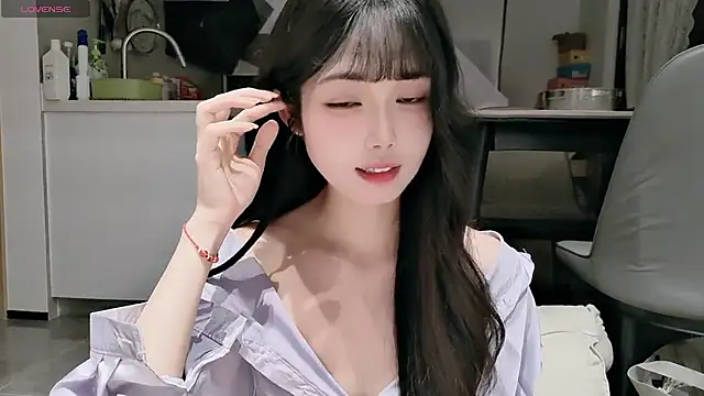 sansan-666 nude on webcam for live sex chat