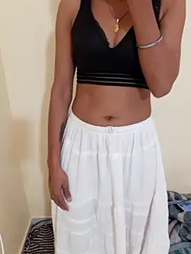 Anjali680 nude on webcam for live sex chat