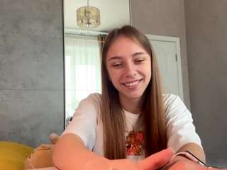 DoreneMeza fully nude on Live Sex Chat