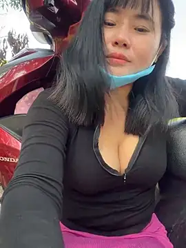 Lewd_couple nude on webcam for live sex chat