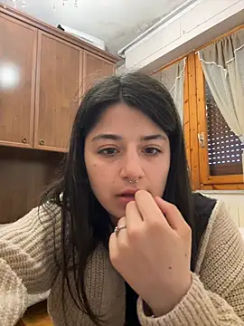 maryzoe05 nude on webcam for live sex chat