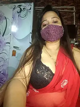 Alexsummi nude on webcam for live sex chat
