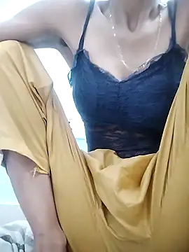M_Lisha nude on webcam for live sex chat