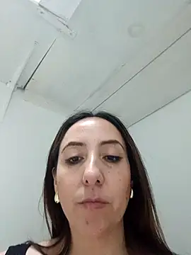 Mia_Novikov nude on webcam for live sex chat