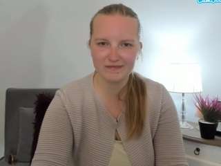 RoseAmazing fully nude on Live Sex Chat