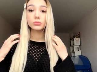 VictorinaVasquez fully nude on Live Sex Chat