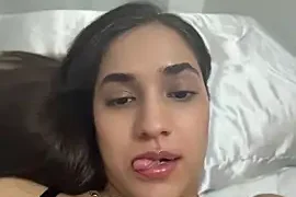 __amcutefatima nude on webcam for live sex chat