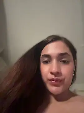 __amcutefatima nude on webcam for live sex chat