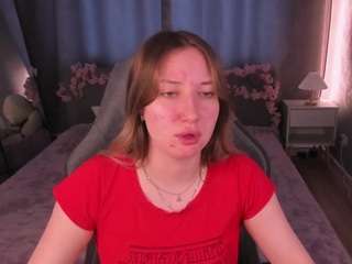 Lily-Lark fully nude on Live Sex Chat