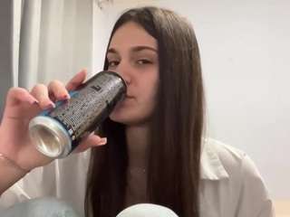 MadieRiihimaki fully nude on Live Sex Chat