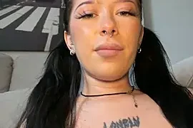MaryMe3 nude on webcam for live sex chat