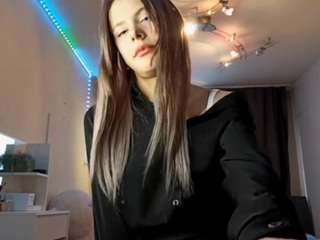 OmaBarbaro fully nude on Live Sex Chat