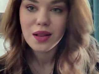 SherrillRender fully nude on Live Sex Chat