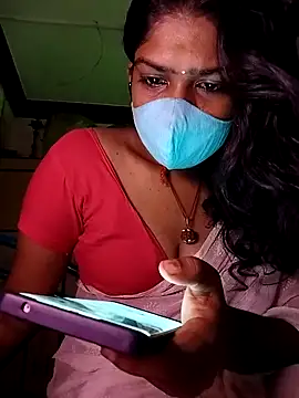 Tamil_Kavitha nude on webcam for live sex chat