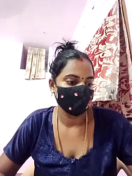 tamilratchasii nude on webcam for live sex chat