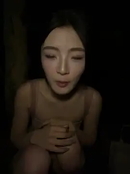 Baby627 nude on webcam for live sex chat