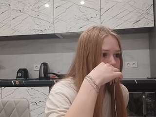 CarlineMcfield fully nude on Live Sex Chat